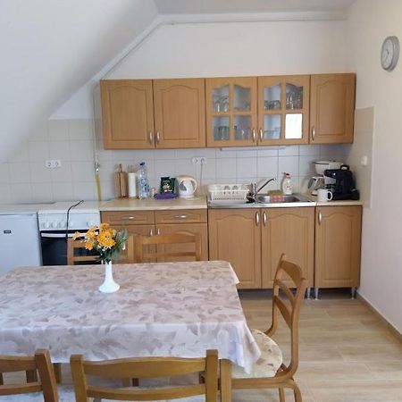 Foeveny Apartman Балатонудвари Экстерьер фото